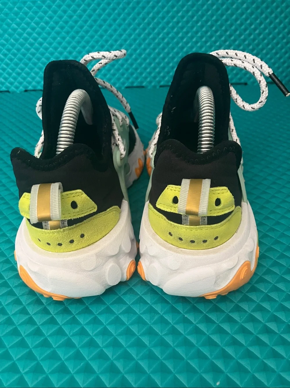 NIKE Big Kids Unisex React Presto 'Beach Day’ Shoes | 6Y